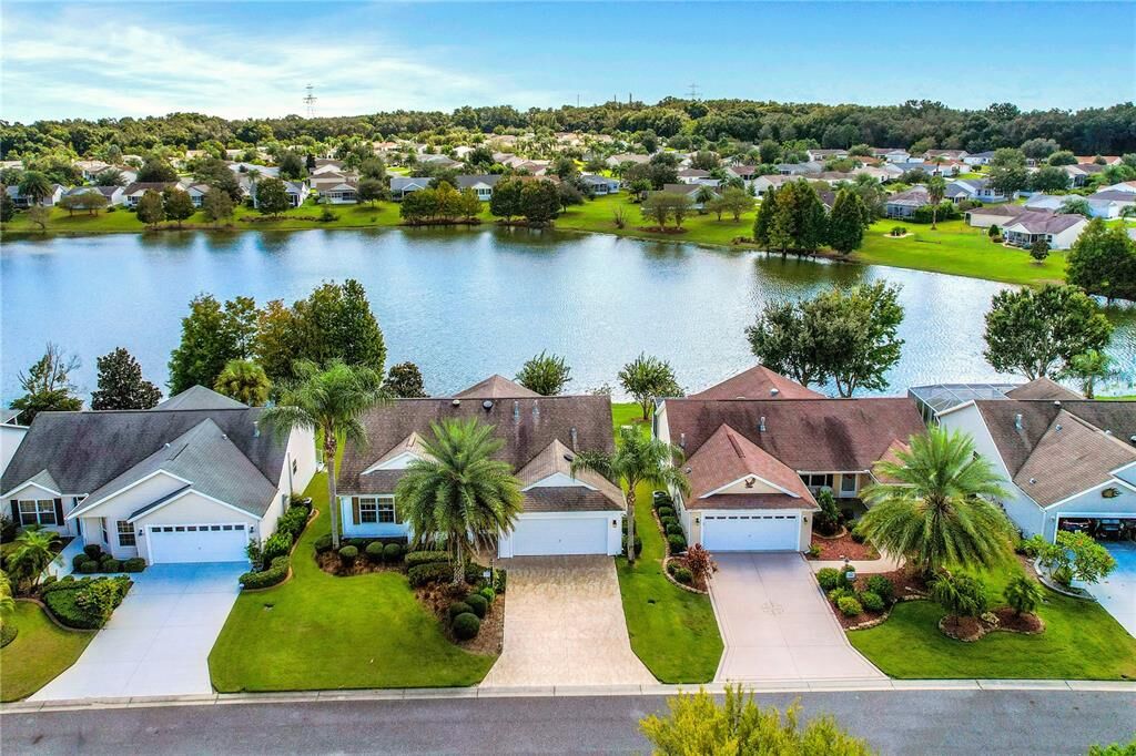 Property Photo: 1783 Banberry Run FL 32162