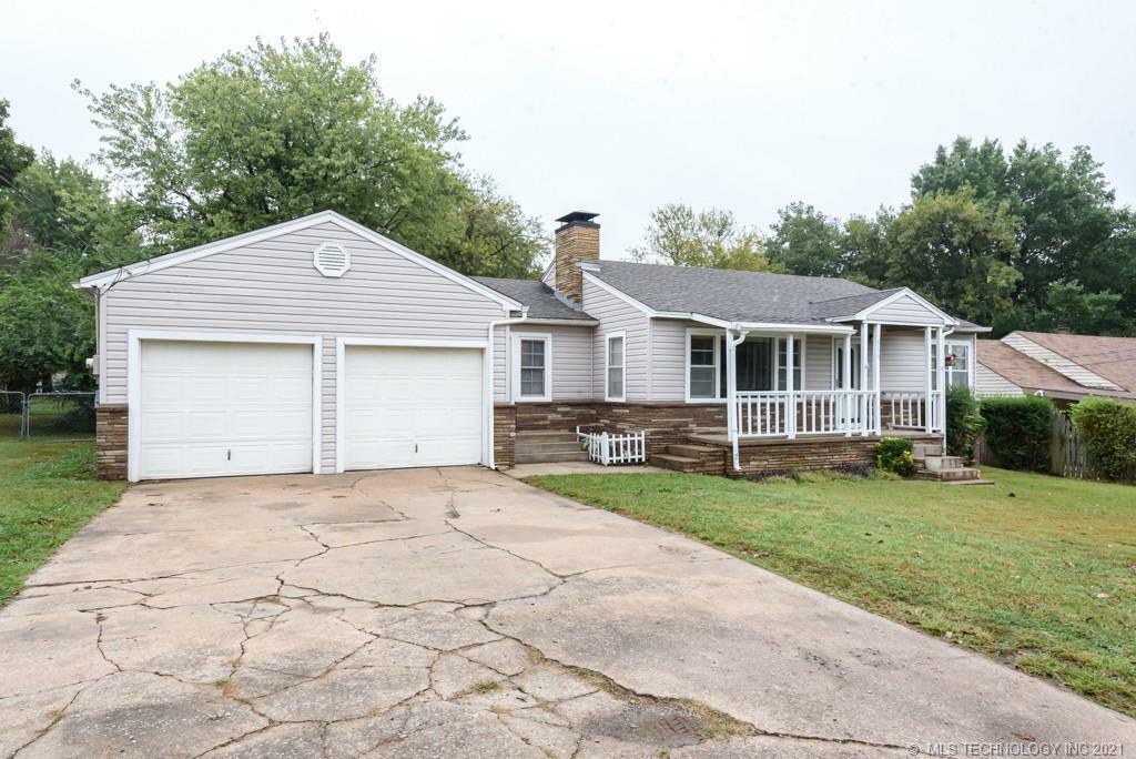 Property Photo:  515 S Eufaula Avenue  OK 74429 