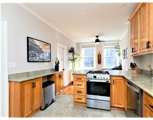 Property Photo:  26 Montgomery St 5  MA 02116 