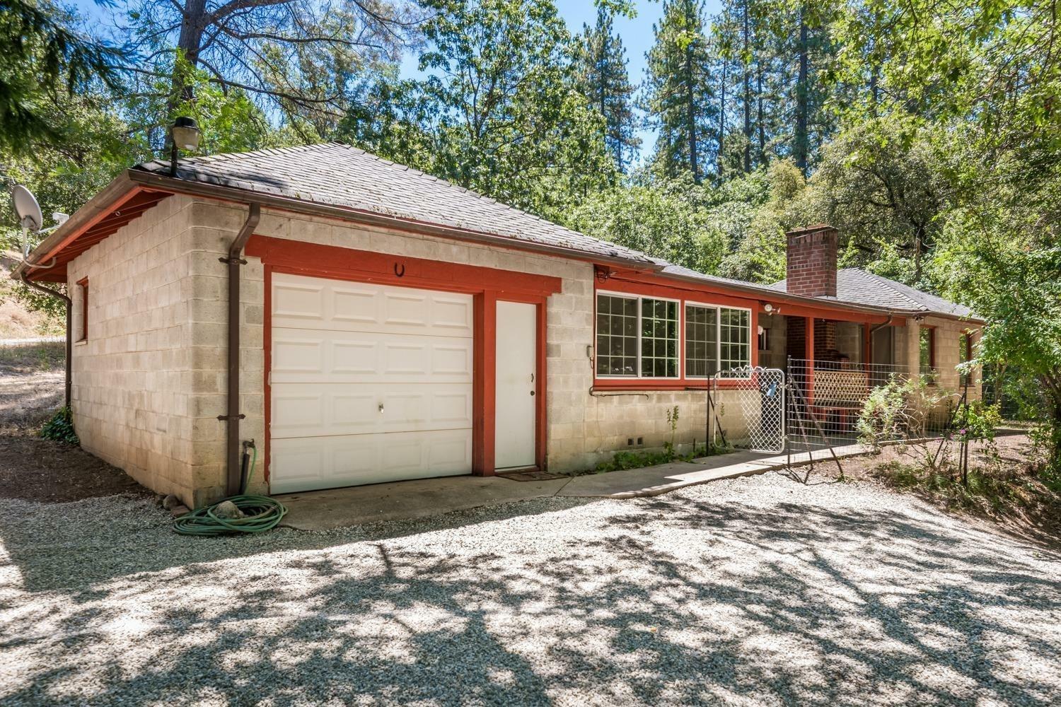 Property Photo:  16488 Applegate Road  CA 95703 