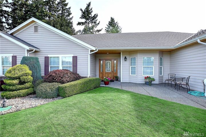 Property Photo:  236 Edinburgh Dr  WA 98282 
