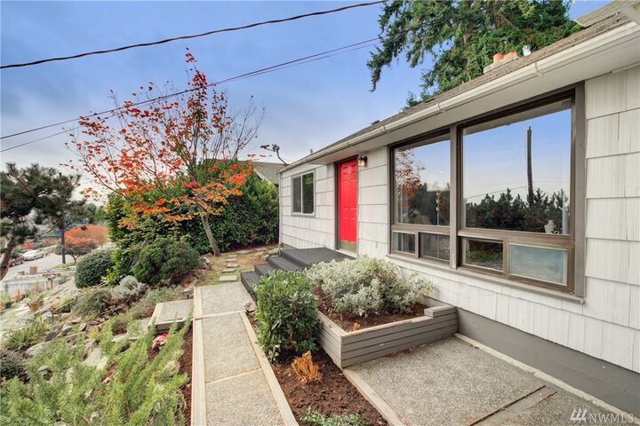 3417 37th Ave SW  Seattle WA 98126 photo