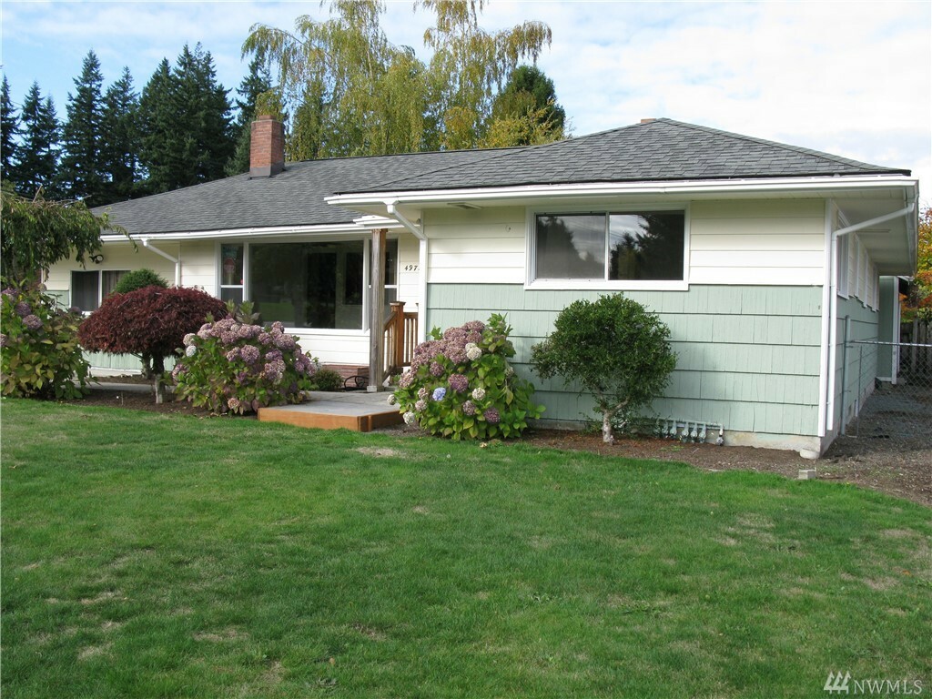 Property Photo:  4972 Vesper Dr  WA 98203 