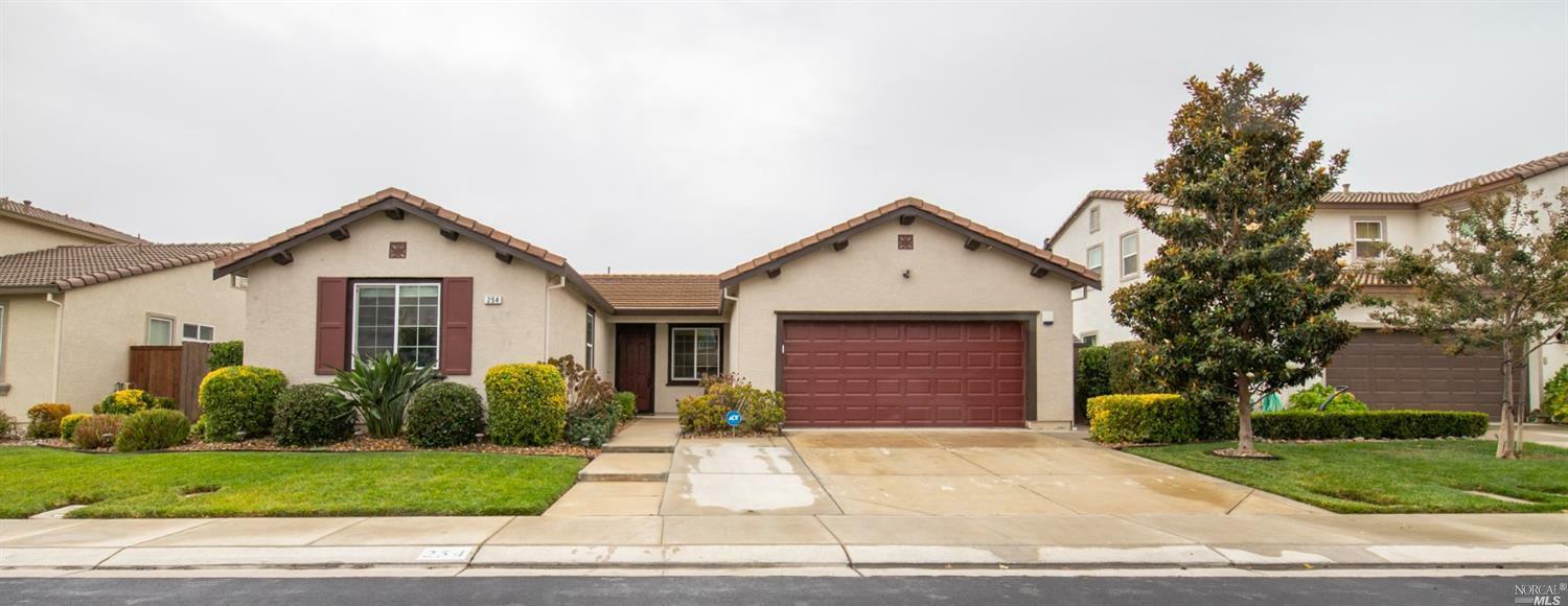 Property Photo:  254 Via Del Sol  CA 95687 