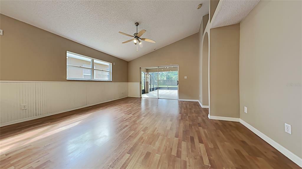 Property Photo:  3856 Heritage Oaks Court  FL 32765 