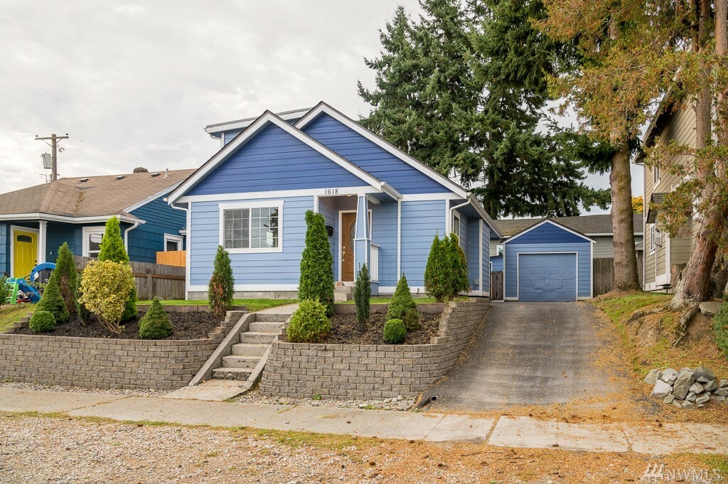 Property Photo:  1618 S 14th St  WA 98405 