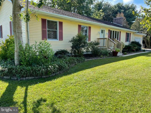 Property Photo: 16994 Lilly Pad Drive DE 19968