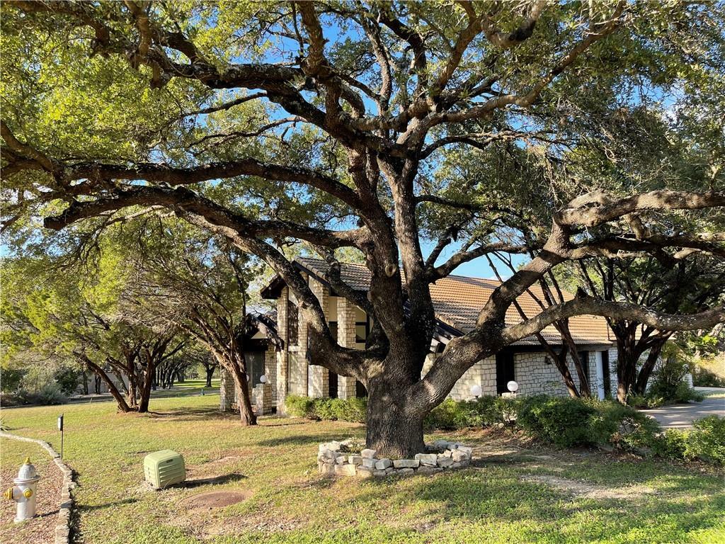 Property Photo:  2102 Lakeway Boulevard  TX 78734 