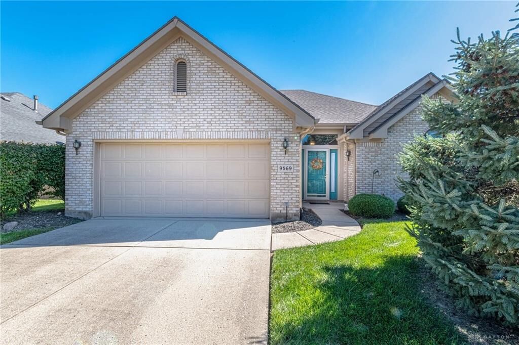 Property Photo: 9569 Country Path Trail OH 45342