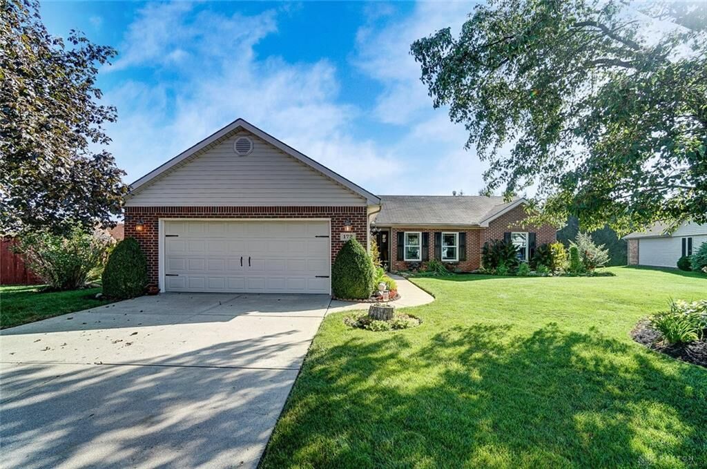 Property Photo: 172 Warner Drive OH 45322