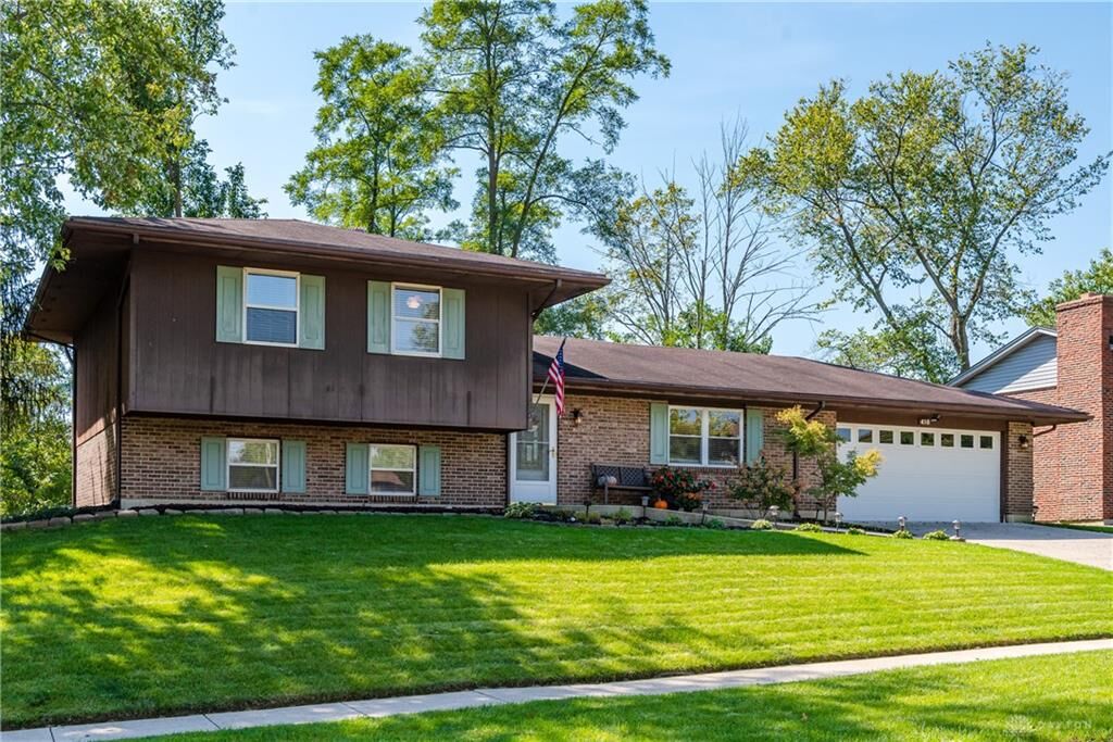 Property Photo: 416 Bent Twig Drive OH 45377
