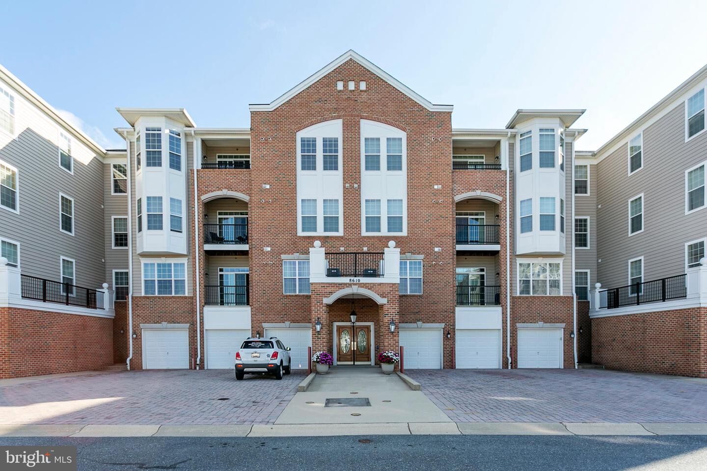 Property Photo:  8610 Fluttering Leaf Trail 402  MD 21113 