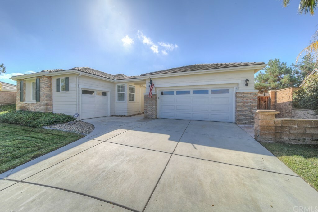 Property Photo:  28365 Little Lake Court  CA 92585 