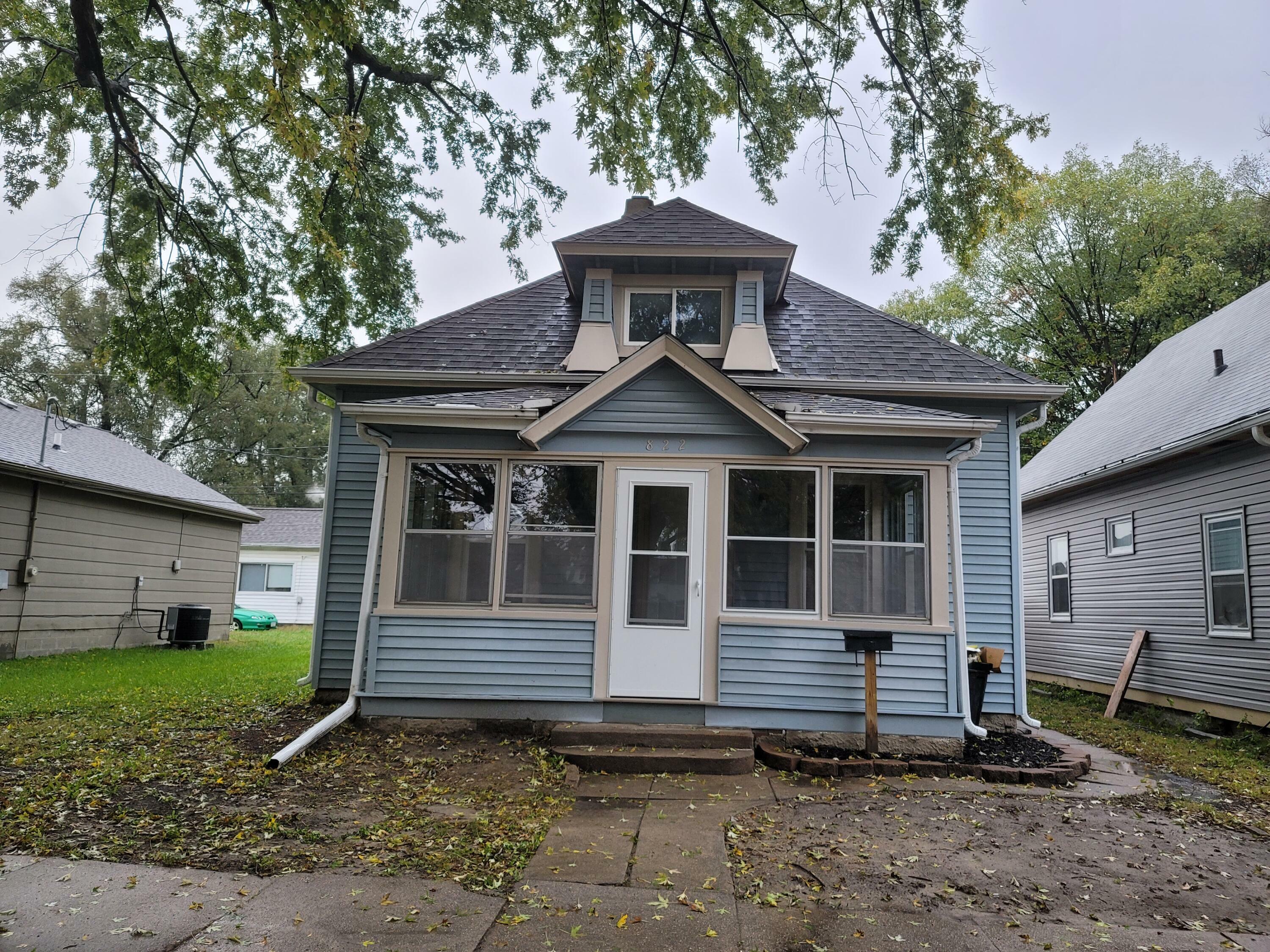 Property Photo:  822 C  Avenue  IA 51503 