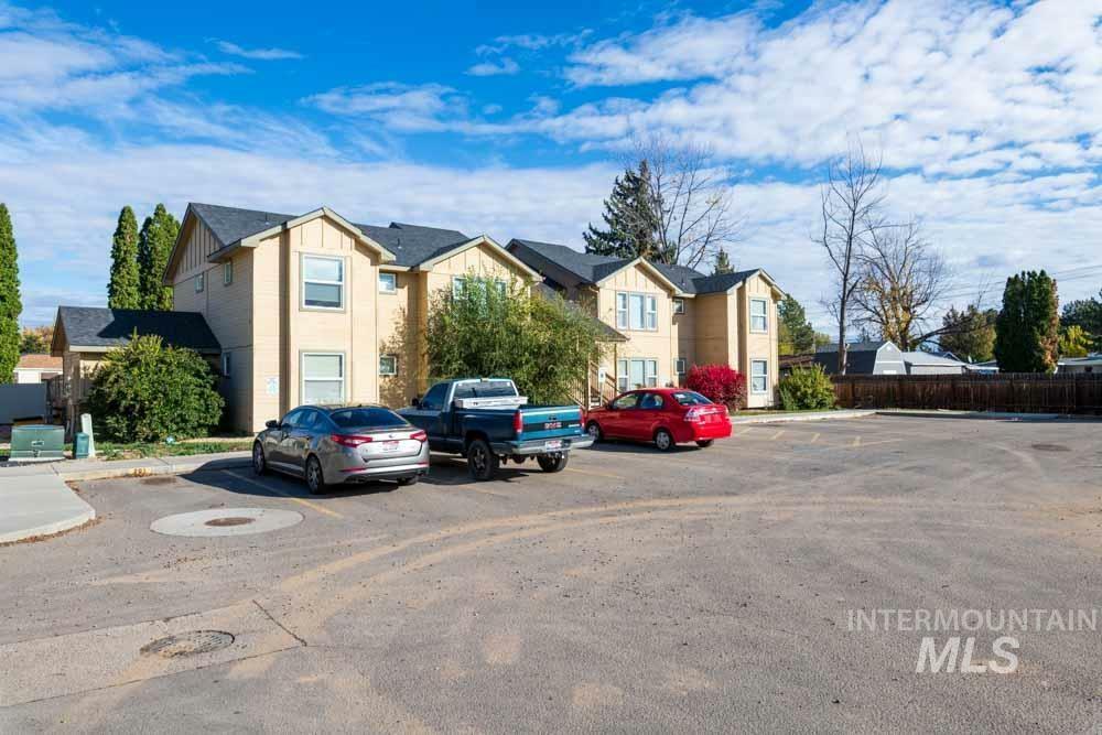 Property Photo:  1113 N Midland Blvd.  ID 83687 