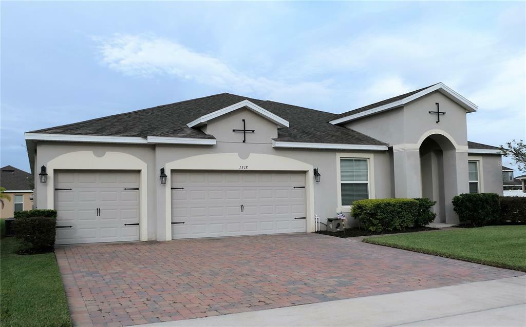 Property Photo:  1518 Alligator Street  FL 34771 