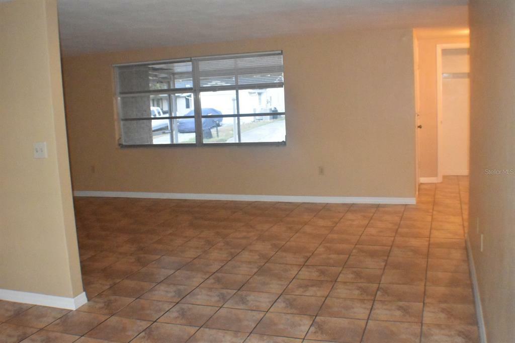 Property Photo:  11235 Kapok Avenue  FL 34668 