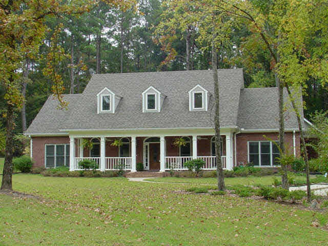 Property Photo:  363 Ingleside Drive  MS 39110 