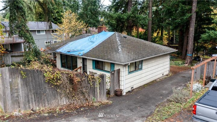 Property Photo: 1614 N 145th Street WA 98133