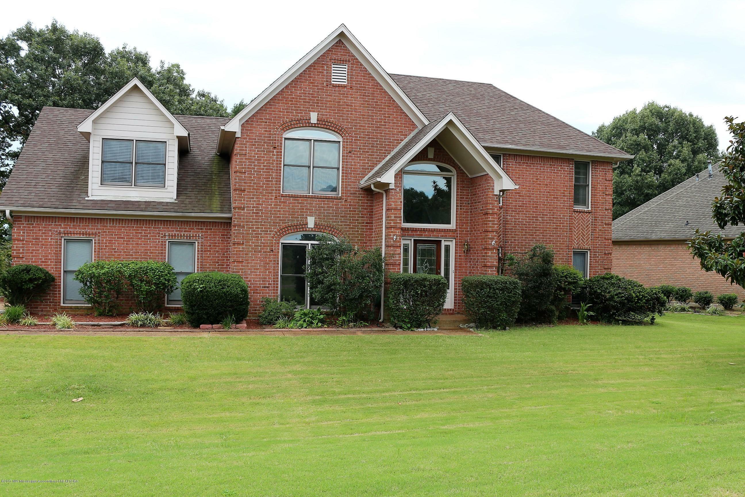 Property Photo: 8218 Longwood Drive MS 38654