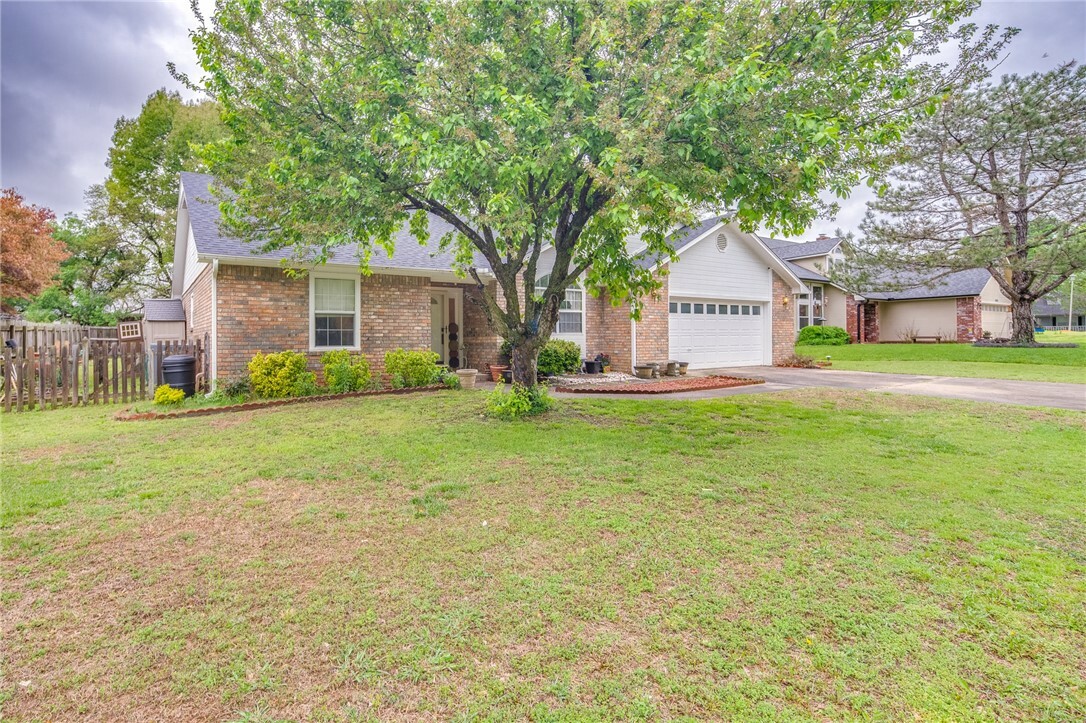 3423 Nottingham Place  Fayetteville AR 72703 photo