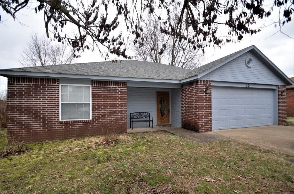 Property Photo:  35 Burnett Circle  AR 72712 