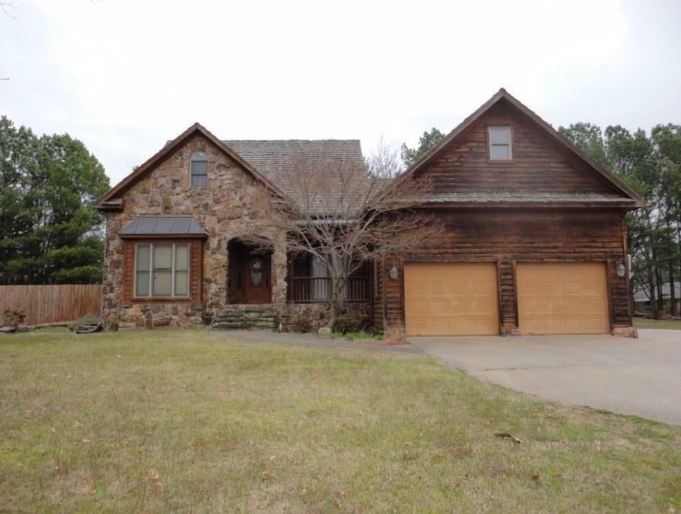 Property Photo:  1119 S 13th Street  AR 72758 