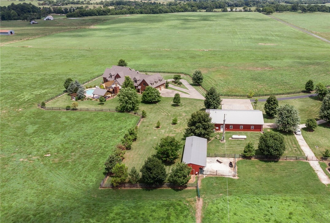 Property Photo:  16812 Bethel Blacktop Wc 62 Road  AR 72753 