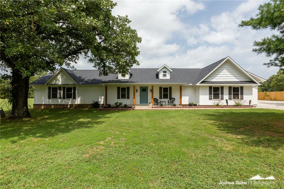 9248 E McNelly Road  Bentonville AR 72712 photo