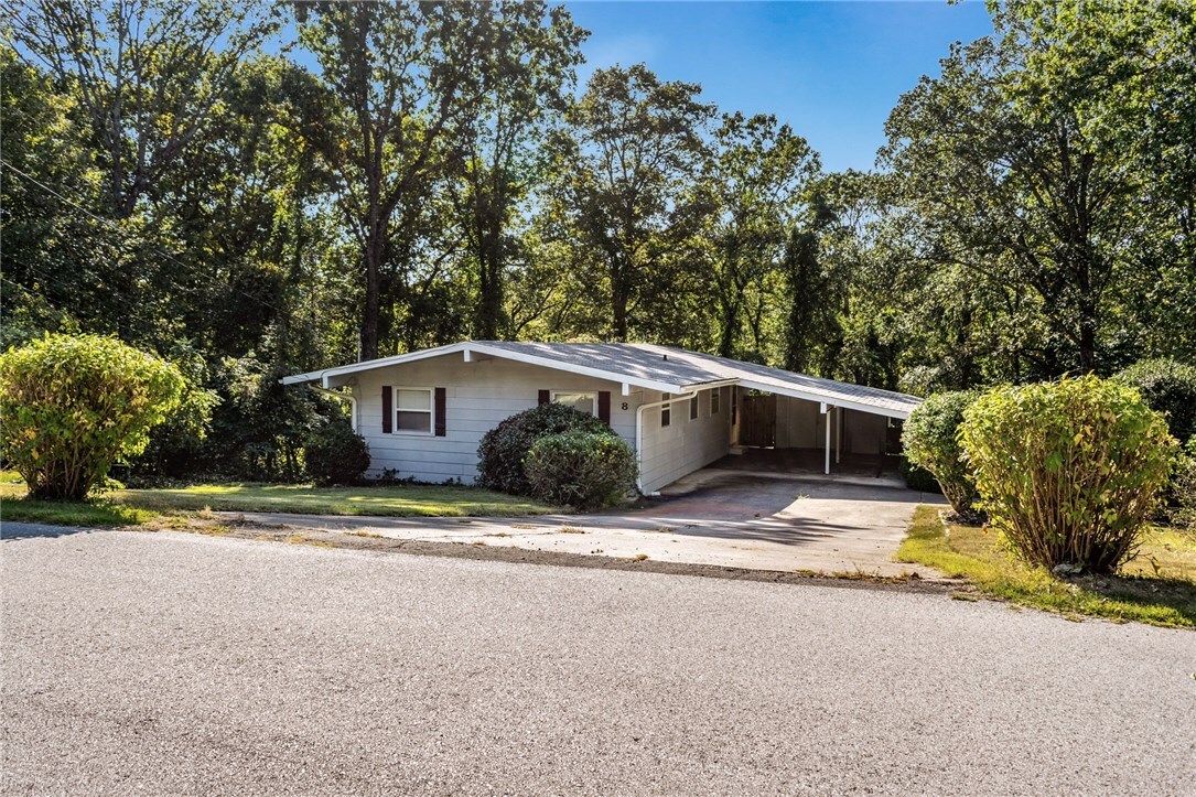 Property Photo:  8 Chapel Lane  AR 72715 