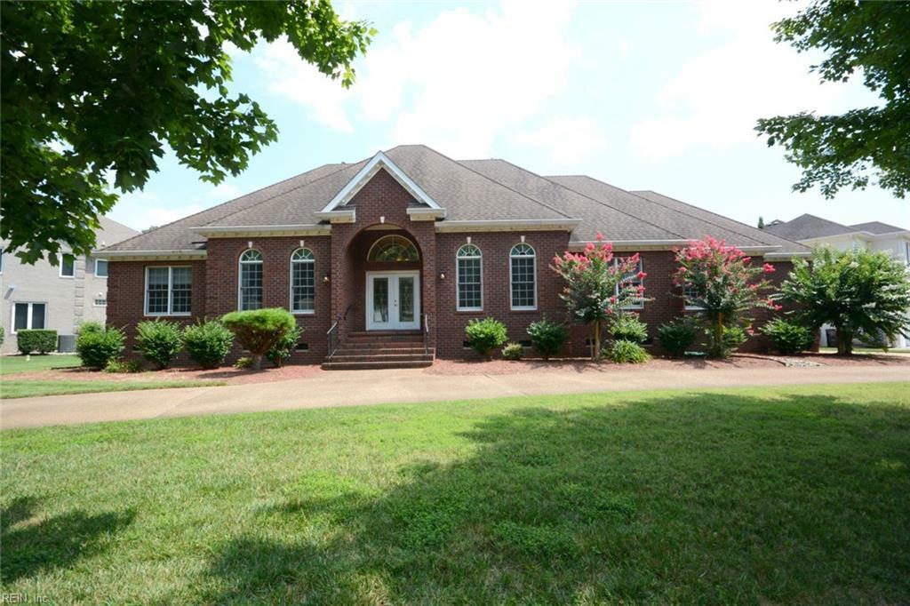 Property Photo:  1516 Chandon Crescent  VA 23454 