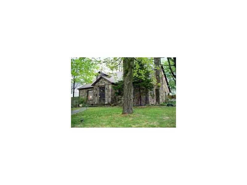 Property Photo: 127 W Ila Street AR 72701