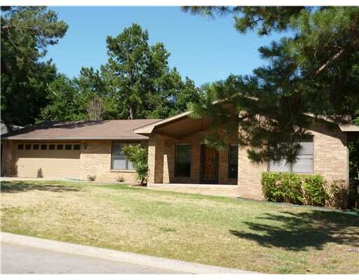 Property Photo:  2129 W Loren Circle  AR 72703 