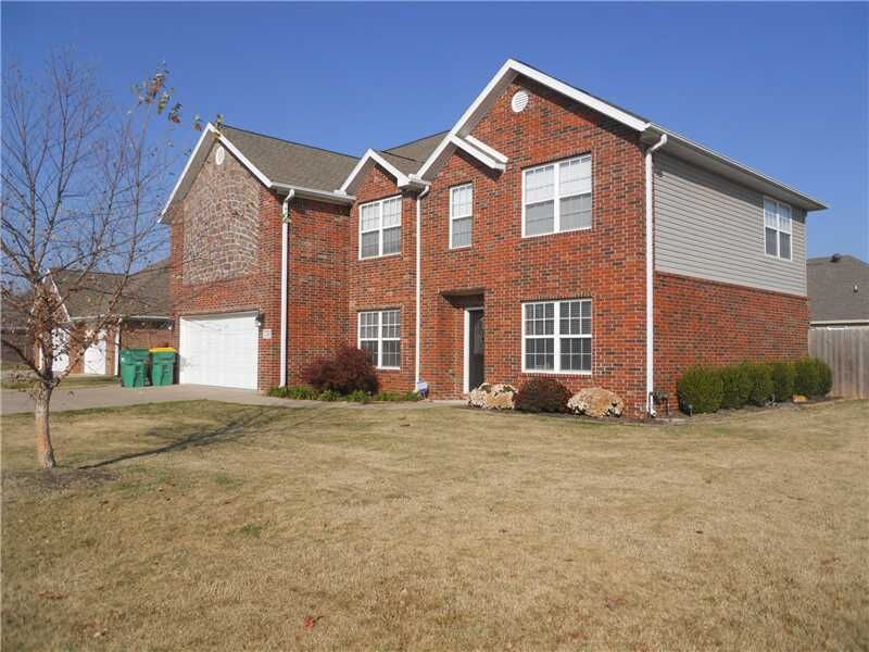 Property Photo: 520 Paint Lane AR 72719