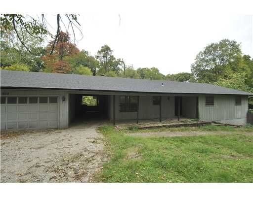 Property Photo: 1005 NW A Street AR 72712