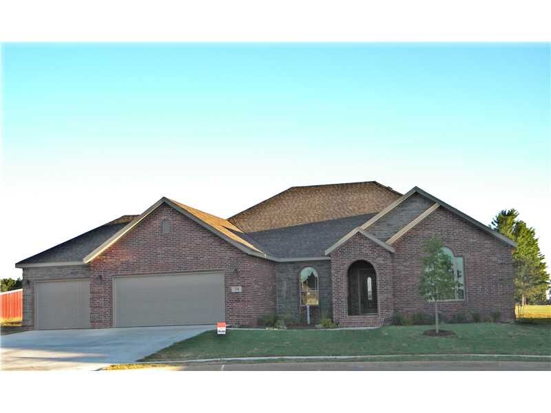 Property Photo: 133 Rosemeade Drive AR 72730