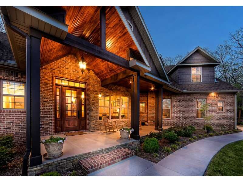 Property Photo: 16894 Lake Sequoyah Drive AR 72701