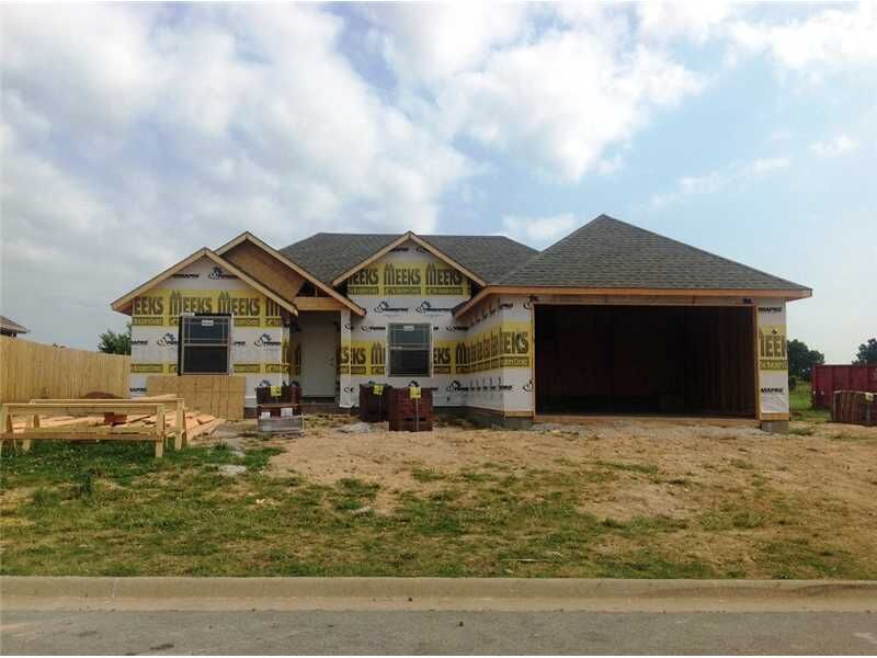 Property Photo: 810 Sand Street AR 72718