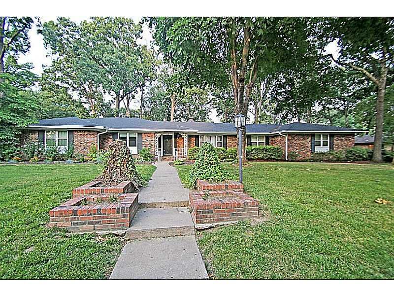 Property Photo: 919 S 14th Place AR 72758