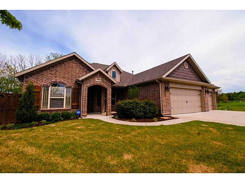 Property Photo:  5503 S 60th Place  AR 72758 