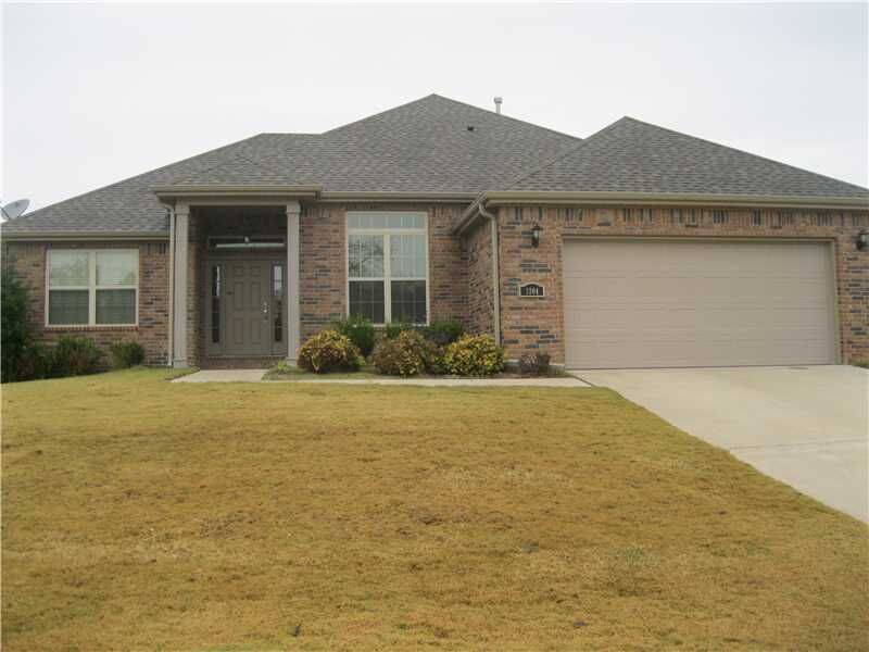 Property Photo: 3304 SW Briar Creek Avenue AR 72712