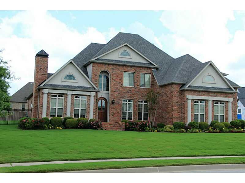 Property Photo:  2014 Balmoral Avenue  AR 72764 