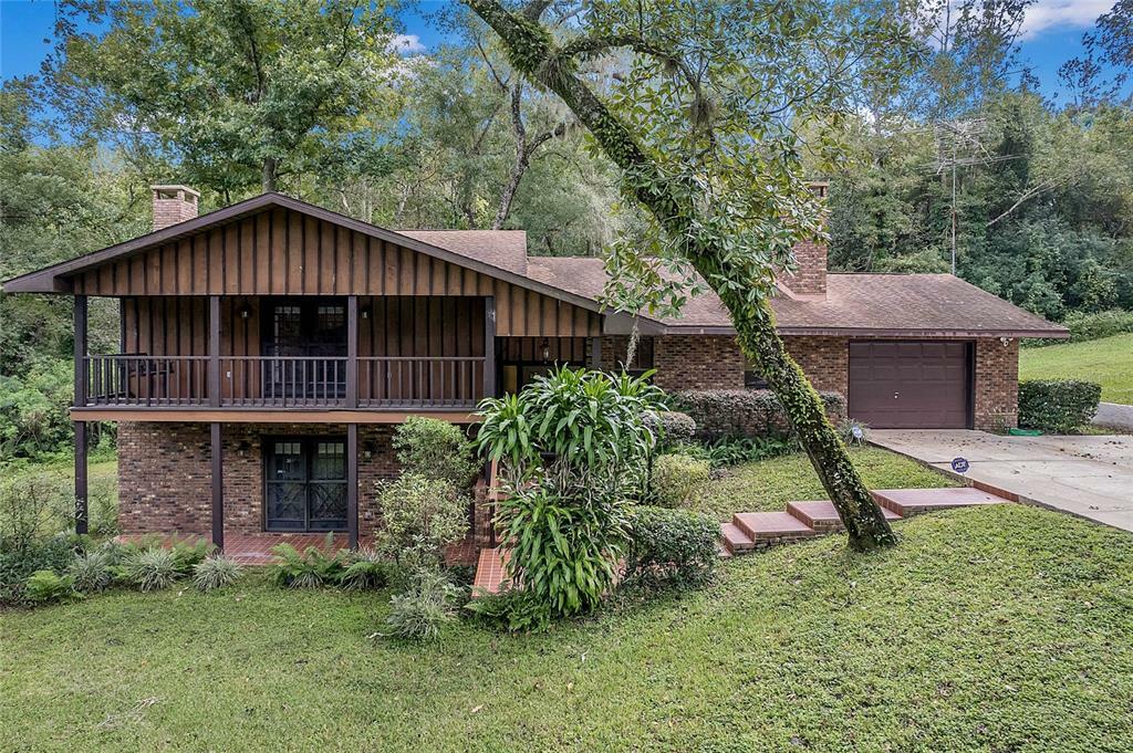 Property Photo: 34820 Thrill Hill Road FL 32736