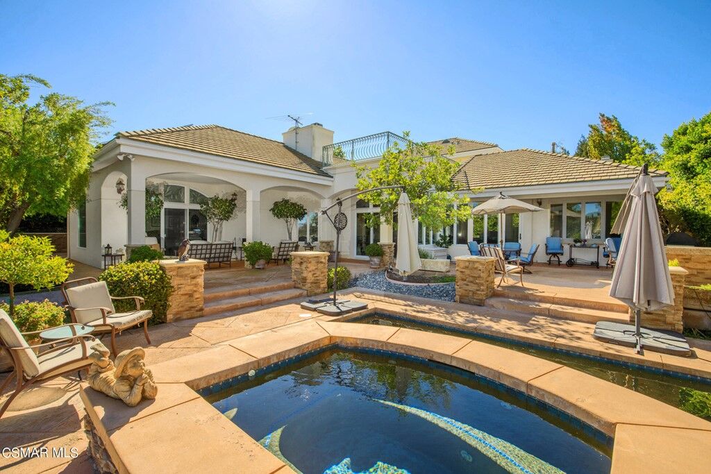 Property Photo:  3930 Coral Place  CA 91302 