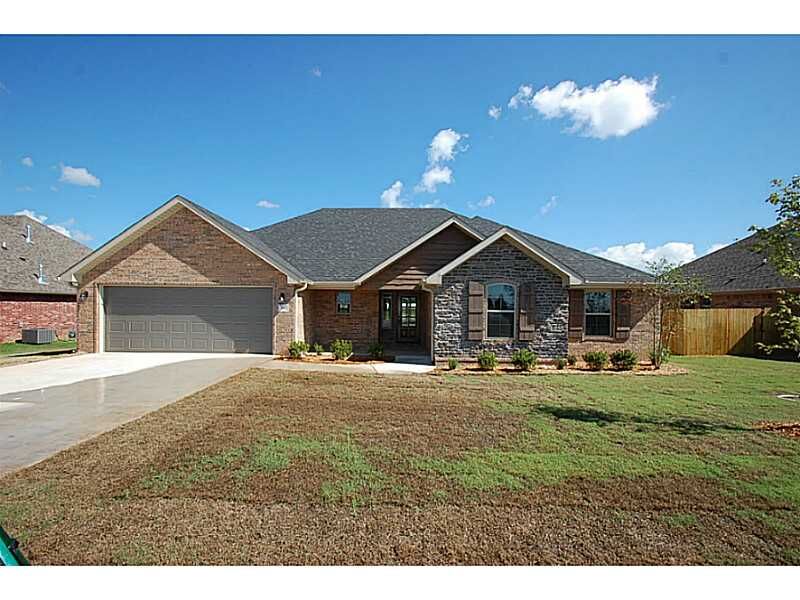 Property Photo: 190 Penzo Avenue AR 72762