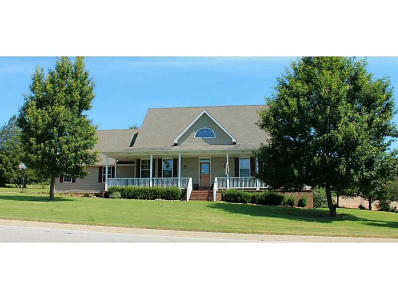 Property Photo:  4222 W Lierly Lane  AR 72704 