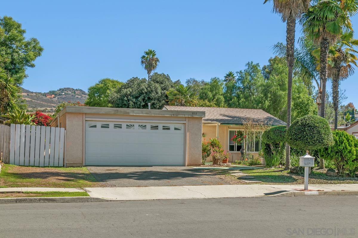 Property Photo:  853 Avenida Taxco  CA 92084 
