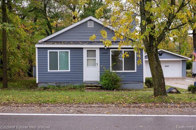 Property Photo: 1560 Ladd Road MI 48390