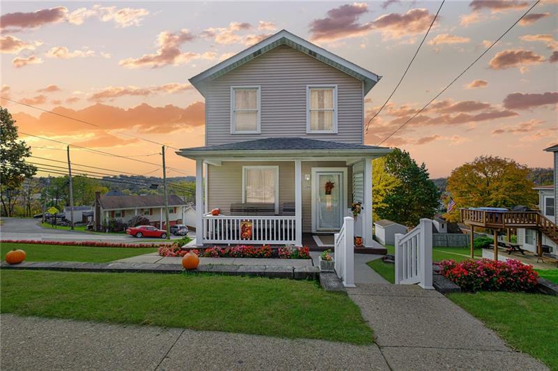 Property Photo:  286 Patterson Ave  PA 15017 