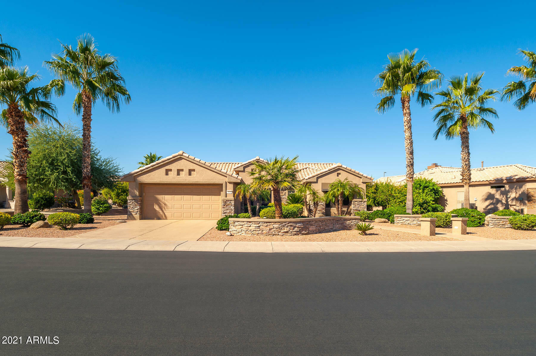Property Photo: 19550 N Rim Drive N AZ 85374